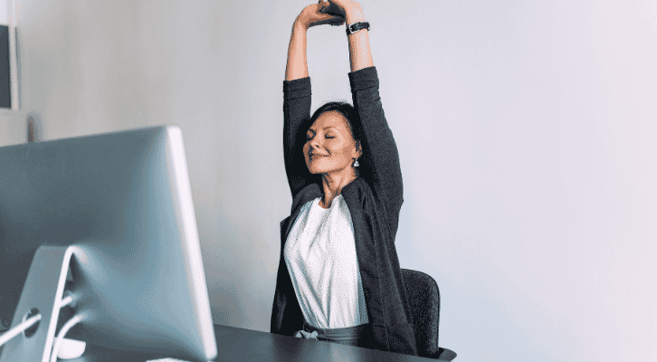 Сравнение двух табелей: один - с корректно отмеченными перерывами, другой - сплошной рабочий день без остановок